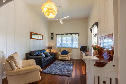 Curlew Cottage - Yungaburra - Goulburn Accommodation 1