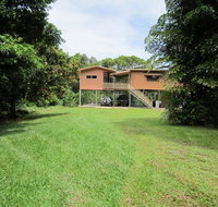 Daintree Lighthouse View - Goulburn Accommodation