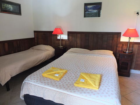 Daintree Riverview Lodges - Goulburn Accommodation 2