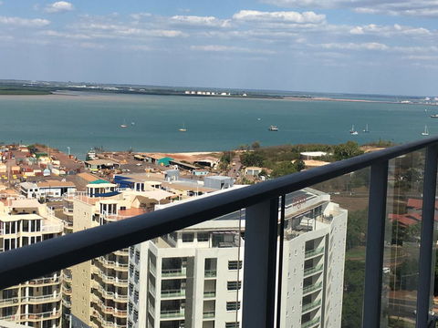 Darwin City - The Oaks With Harbour Views - Goulburn Accommodation 0
