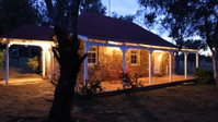 Book Irishtown Accommodation Vacations Goulburn Accommodation Goulburn Accommodation