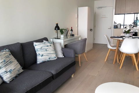Docklands Boutique Apartments - Goulburn Accommodation 2