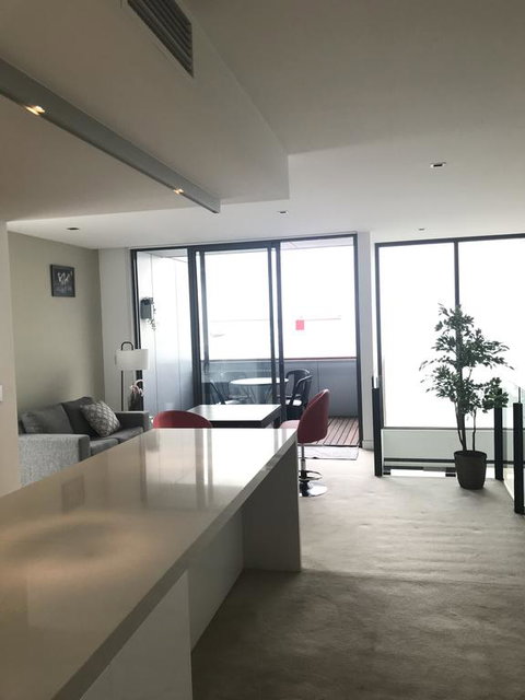 Docklands Luxury Penthouse Right Above The District Docklands - Goulburn Accommodation 1