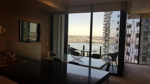 Docklands Style Apartment With 2 Bedroom 1008N - Goulburn Accommodation 1