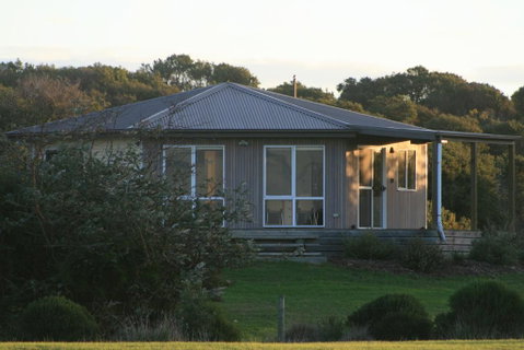 Driftwood Villas - Goulburn Accommodation 2