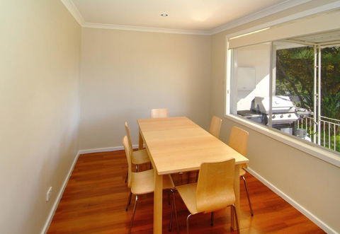 Eagle Bay Beach House - Goulburn Accommodation 2