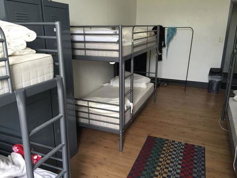 EBS Sydney Hostel - Goulburn Accommodation 1