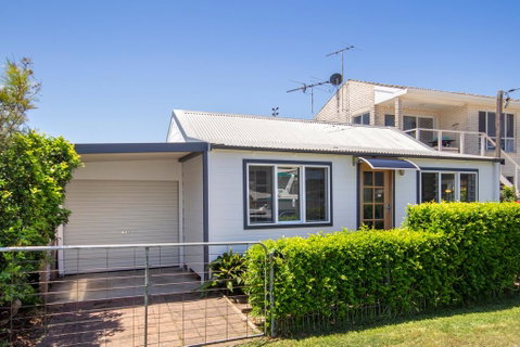 Echuca Bungalow - Goulburn Accommodation 0