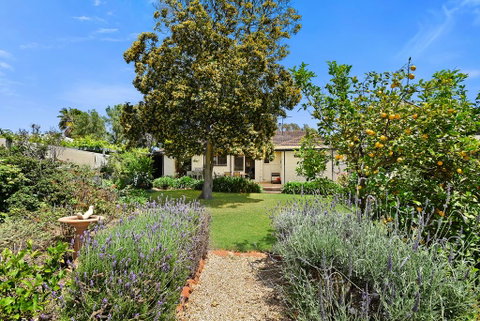 Eden On Eden - Goulburn Accommodation 0