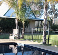 Elinike Guest Cottages - Goulburn Accommodation