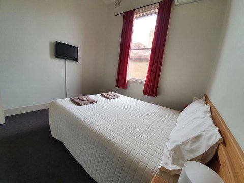 Empire Hotel Goulburn - Goulburn Accommodation 1