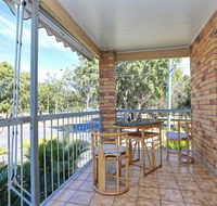 Enjoy Sunsets and Waterviews from your private Balcony - Goulburn Accommodation