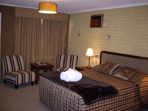 Estelle Kramer Motel - Goulburn Accommodation 2