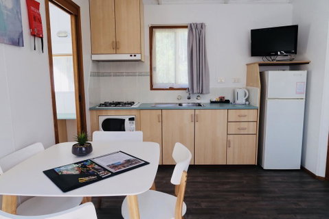Euroa Caravan Park - Goulburn Accommodation 2
