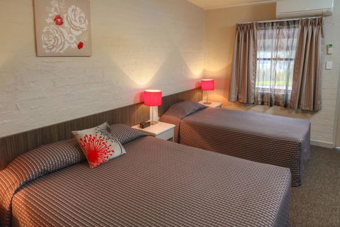 Everton Park Hotel - Goulburn Accommodation 1