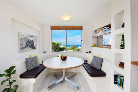 Experience Bondi Beach As Your Backdrop - Goulburn Accommodation 1