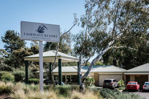 Fairways Resort - Goulburn Accommodation 1