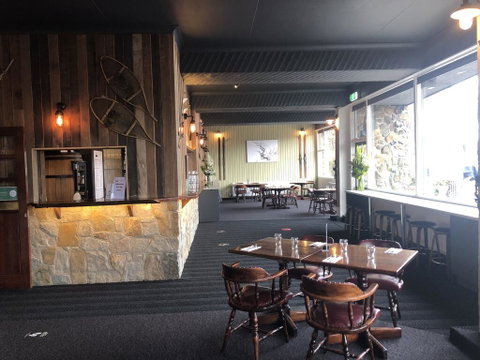 Falls Creek Hotel - Goulburn Accommodation 3