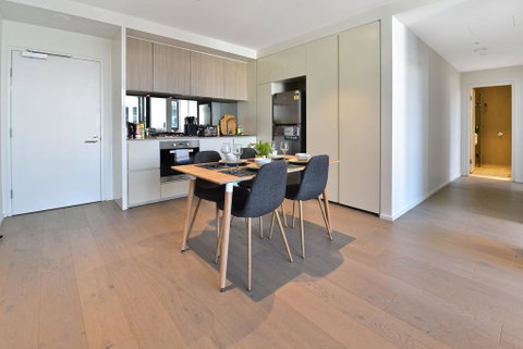 Family Loved-2BR Apt @ Docklands - Free Parking - Goulburn Accommodation 3