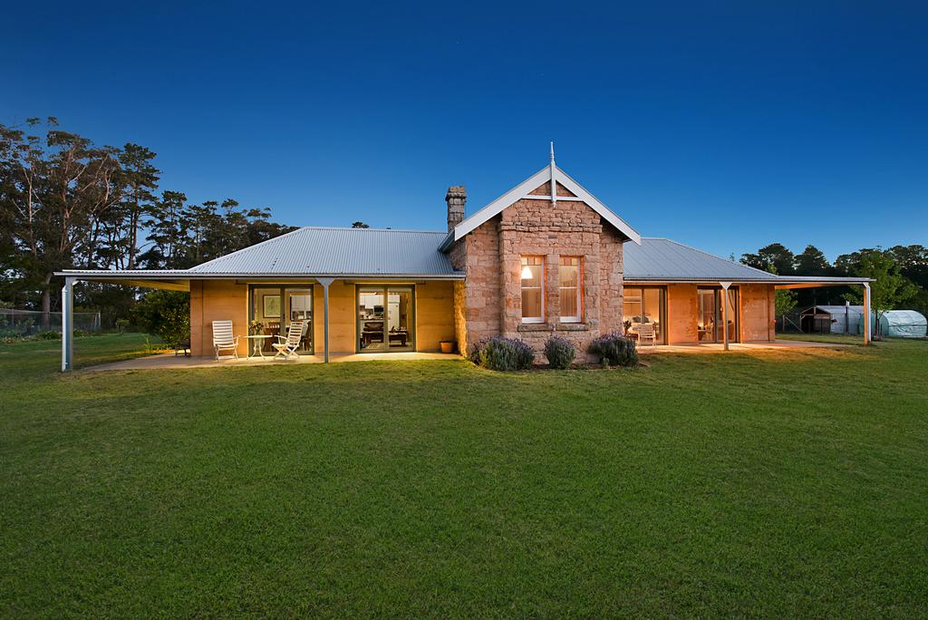 Colinton ACT Goulburn Accommodation