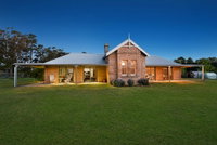 Book Canyonleigh Accommodation Vacations Goulburn Accommodation Goulburn Accommodation