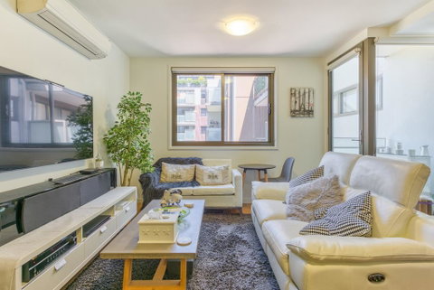 Fitzroy Lifestyle 1 Bed With Pool, Spa, Sauna & Gym - Goulburn Accommodation 2