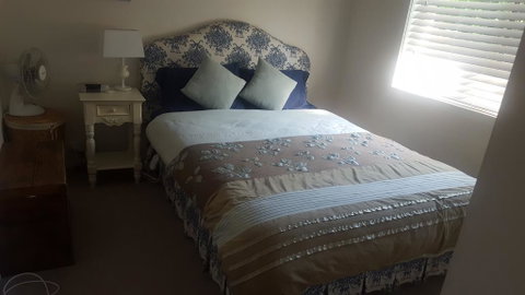 Flat In Heart Of Griffith - Goulburn Accommodation 1