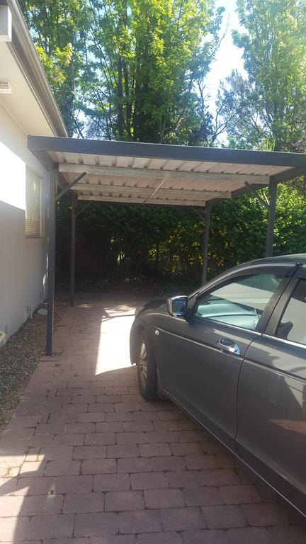 Flat In Heart Of Griffith - Goulburn Accommodation 0