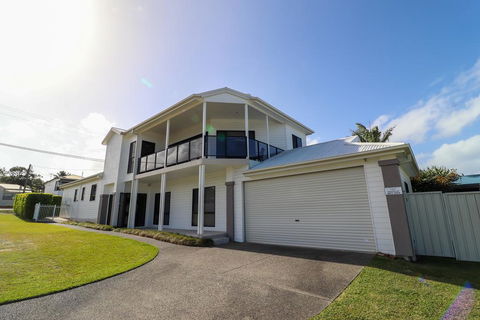 Flexi At Belmont - Goulburn Accommodation 0