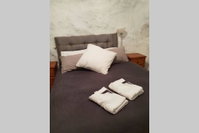 Book White Cliffs Accommodation Vacations Goulburn Accommodation Goulburn Accommodation