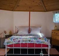 Funky Yurt on Acreage - Goulburn Accommodation