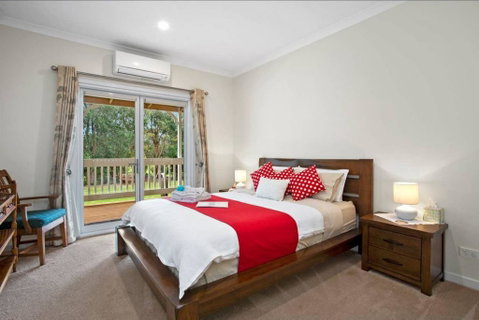 GALBRAITH BEACH STUDIO 2 - Goulburn Accommodation 0