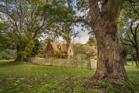 Gardeners Cottage - Goulburn Accommodation 3