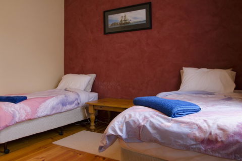 Gellibrand River Gallery Accommodation - Goulburn Accommodation 2