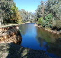 GGs By The River - Goulburn Accommodation