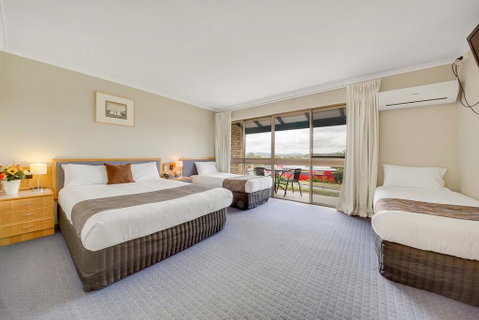 Gladstone Palms Motor Inn - Goulburn Accommodation 1