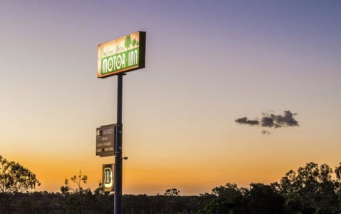 Gladstone Palms Motor Inn - Goulburn Accommodation 3