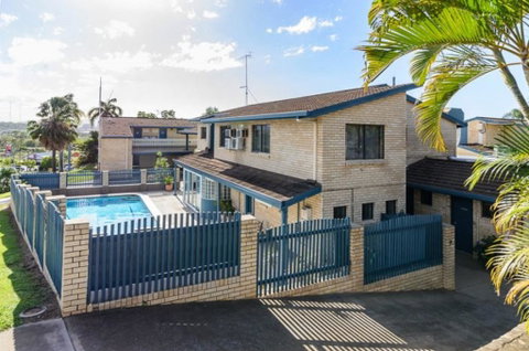 Gladstone Palms Motor Inn - Goulburn Accommodation 2