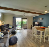 Harbour Court on the Bay - Goulburn Accommodation