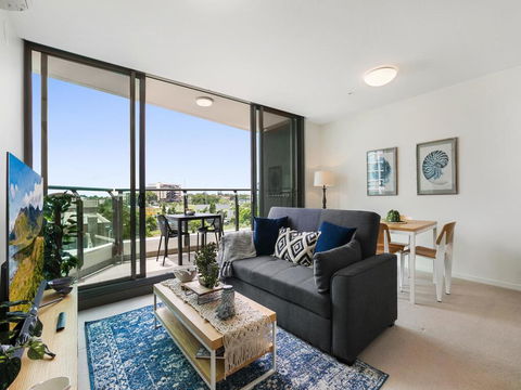 HARBOURSIDE- Hosted By: L'Abode Accommodation - Goulburn Accommodation 0