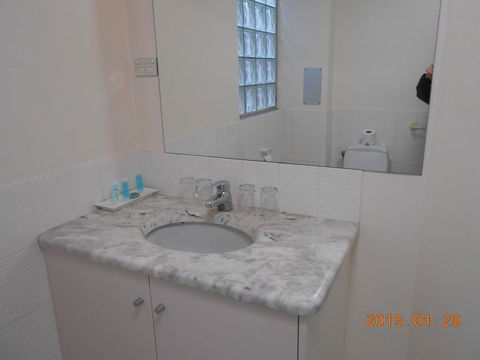 Harringtons102 - Goulburn Accommodation 1