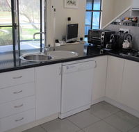 Hidden Grove Retreat - Goulburn Accommodation