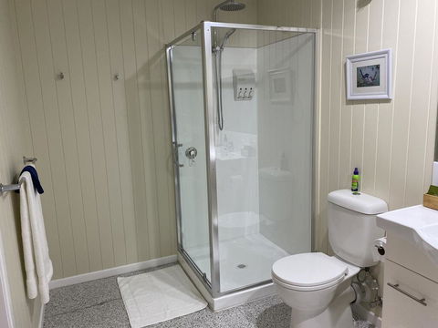 Hideaway On Hume #2 - Goulburn Accommodation 3