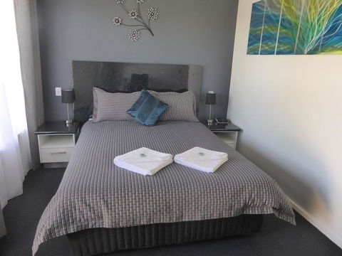 Hilltop Motel - Goulburn Accommodation 1