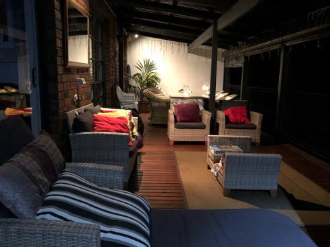 Holly Lodge - Goulburn Accommodation 3