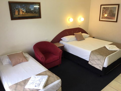 Homestead Motel - Goulburn Accommodation 2