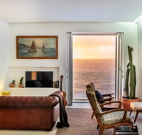 Im living in a dream - Cliffside Penthouse - Goulburn Accommodation