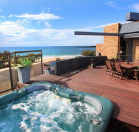 Jedda 5 - Oceanview 3 BDRM Penthouse with Rooftop Spa - Goulburn Accommodation