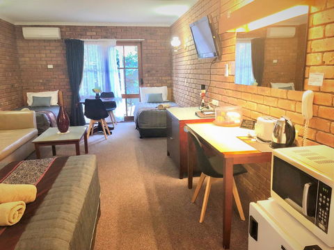Jolly Swagman Motor Inn Euroa - Goulburn Accommodation 2
