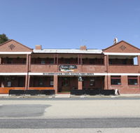 Kaneira Hotel - Goulburn Accommodation